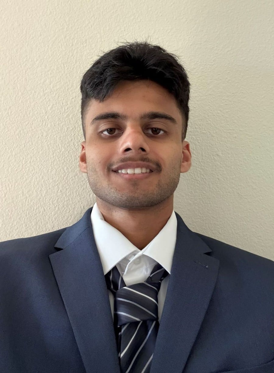 <p>Siddharth Anantharaman</p>